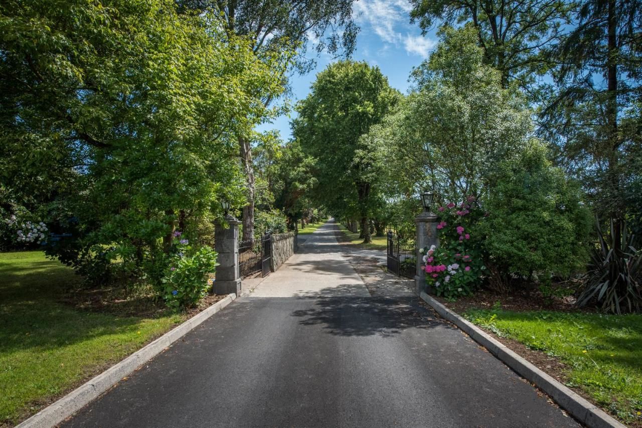 Отель Greenway Manor Hotel Уотерфорд